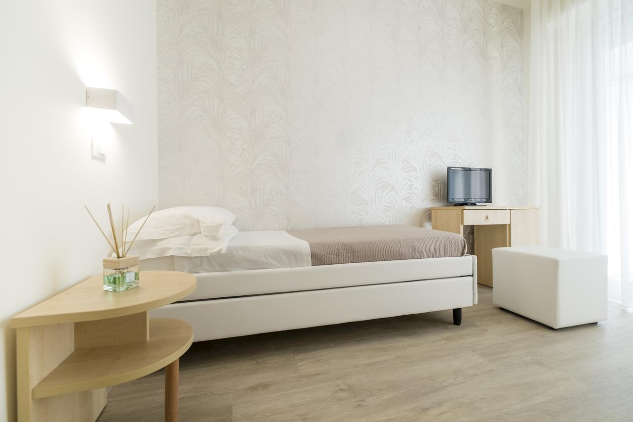 Hotel Constellation ريميني المظهر الخارجي الصورة